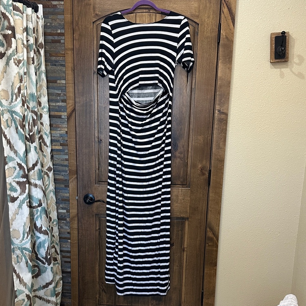 Undercover Black and White Striped Maxi nursing Dress